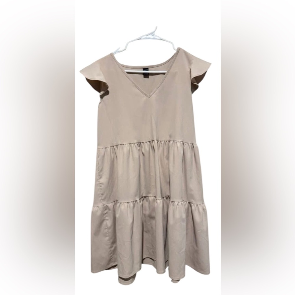 SHEIN Cream Maxi‎ Dress